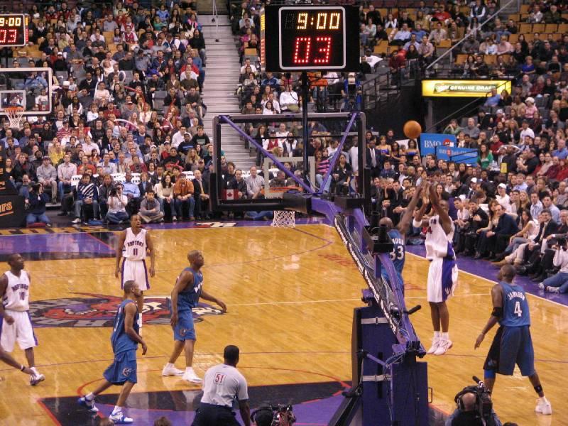 Raptors - 02.04.2005 267.jpg